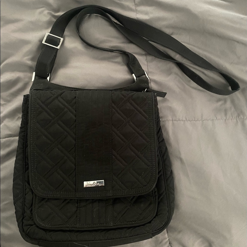 🖤 Vera Bradley Multi-Compartment Shoulder Bag